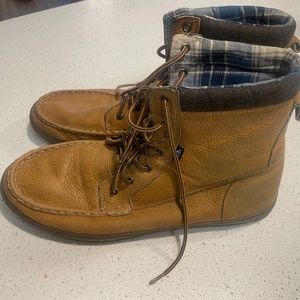 Sanuk boots
